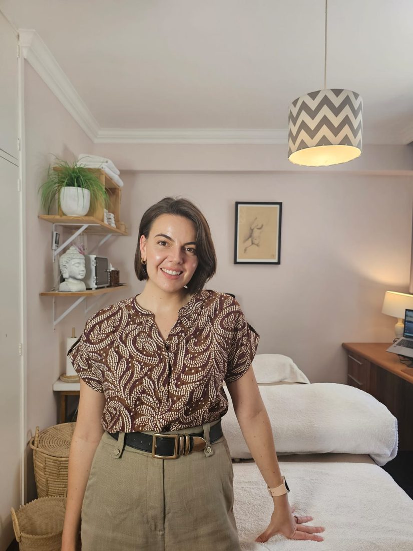 Lauryke, lash artist and threading technician, in the Woke Up This Way studio